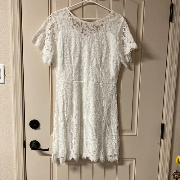 MSLG Size XL White Dress Floral Lace Overlay Lined Flutter Sleeve Scoop Neck NEW - Picture 1 of 8